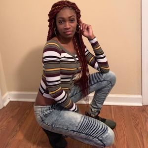 Meet your Posher, Kira